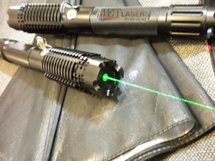 High power green laser pointer 532nm 1000mw - Click Image to Close